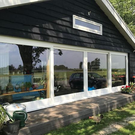 Over Lake Monnickendam Buitenkant foto